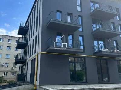 Apartment. Lviv, Meblyarska St., (House)