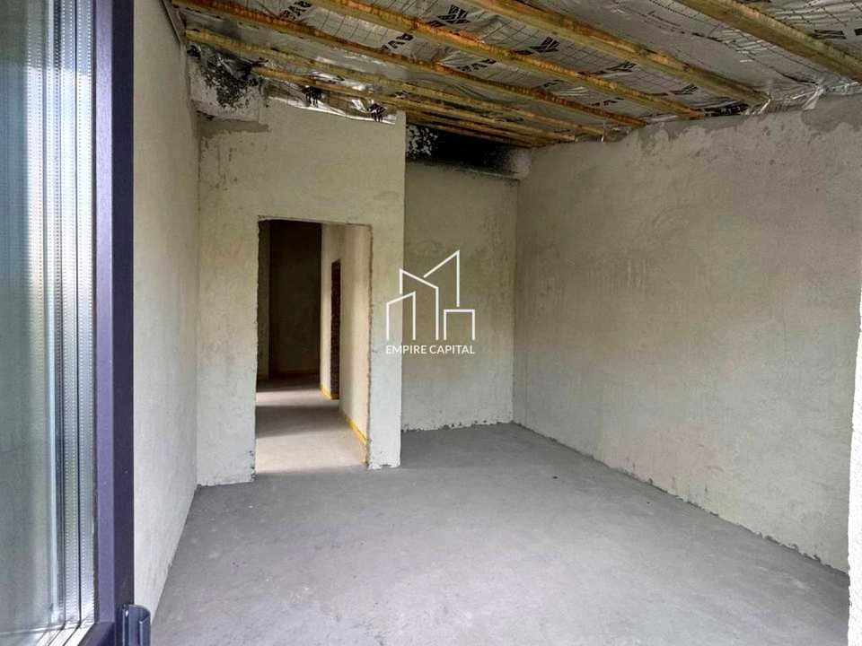 Apartment. Lviv, Meblyarska St., (House)