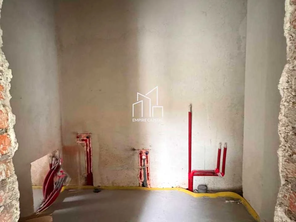 Apartment. Lviv, Meblyarska St., (House)