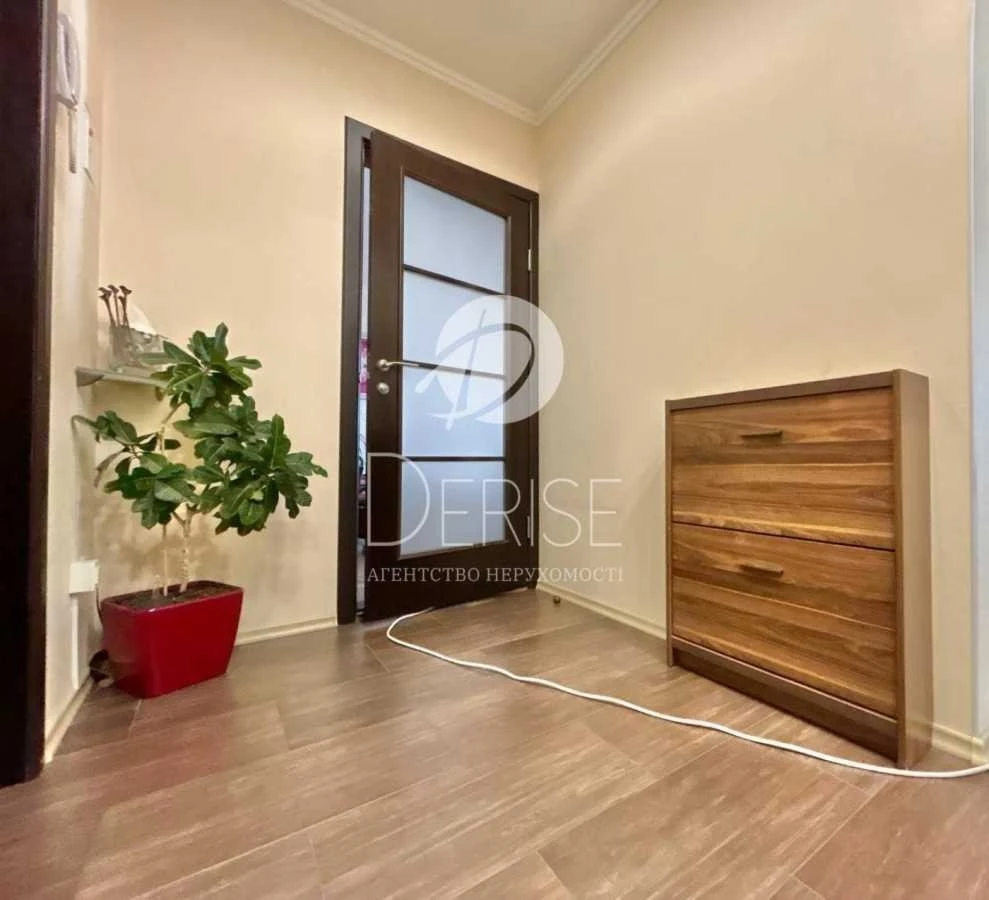 1-room apartment for sale 44 m², Yordanska St., 11D