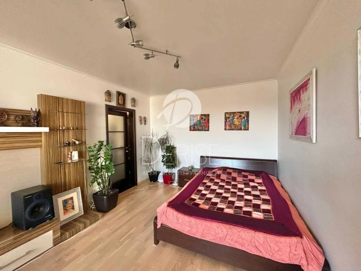 1-room apartment for sale 44 m², Yordanska St., 11D
