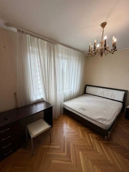 3-room apartment for sale, Lesi Ukrainky Boulevard, 9 V