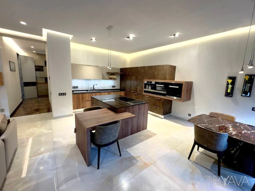 Apartment for sale 155 sq.m. with renovation and furniture in Alpiys residential complex