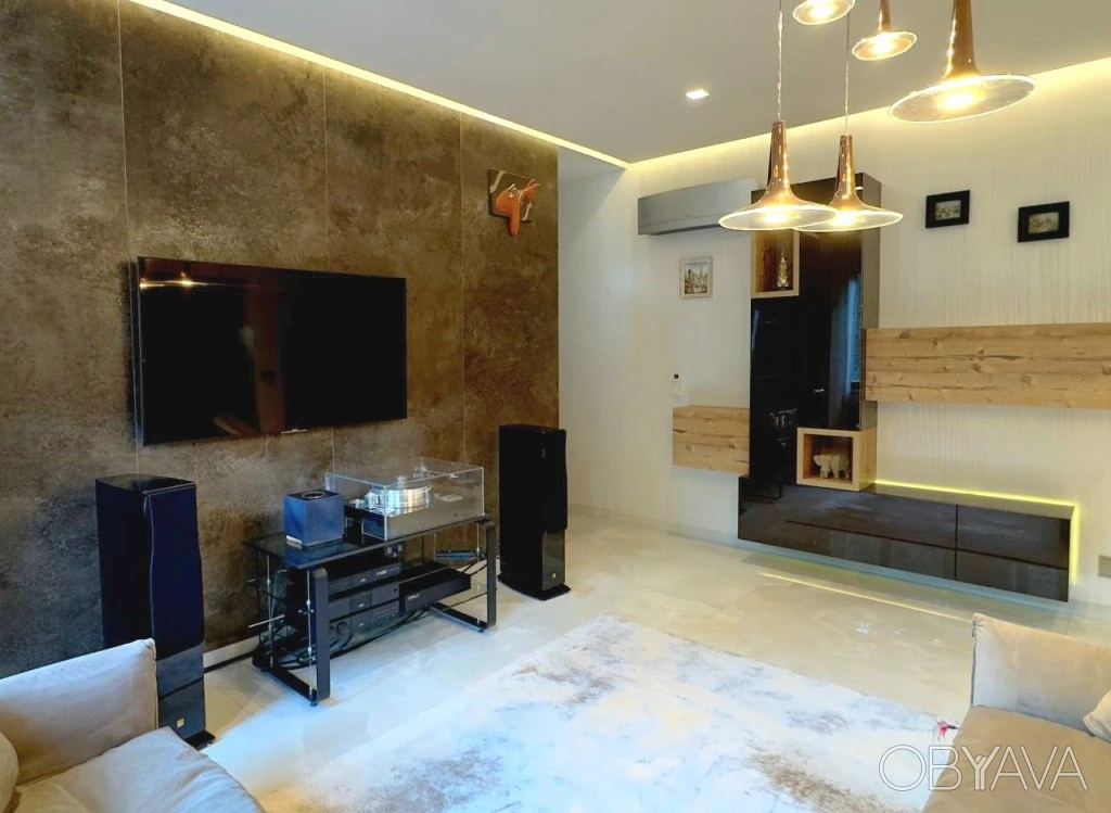 Apartment for sale 155 sq.m. with renovation and furniture in Alpiys residential complex