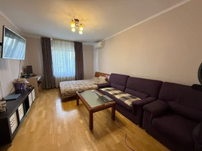 Драгоманова, Ахматова, Григоренко, 3 ком, 99кв. м, 100000у.