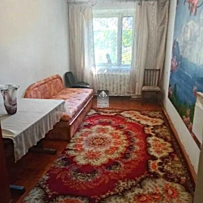 Продаж 2-кімнатної квартири роздільного планування, Шевченкі