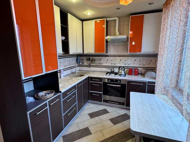 Apartment. Kharkiv, Neskorenykh St. (Heroes of Labor)