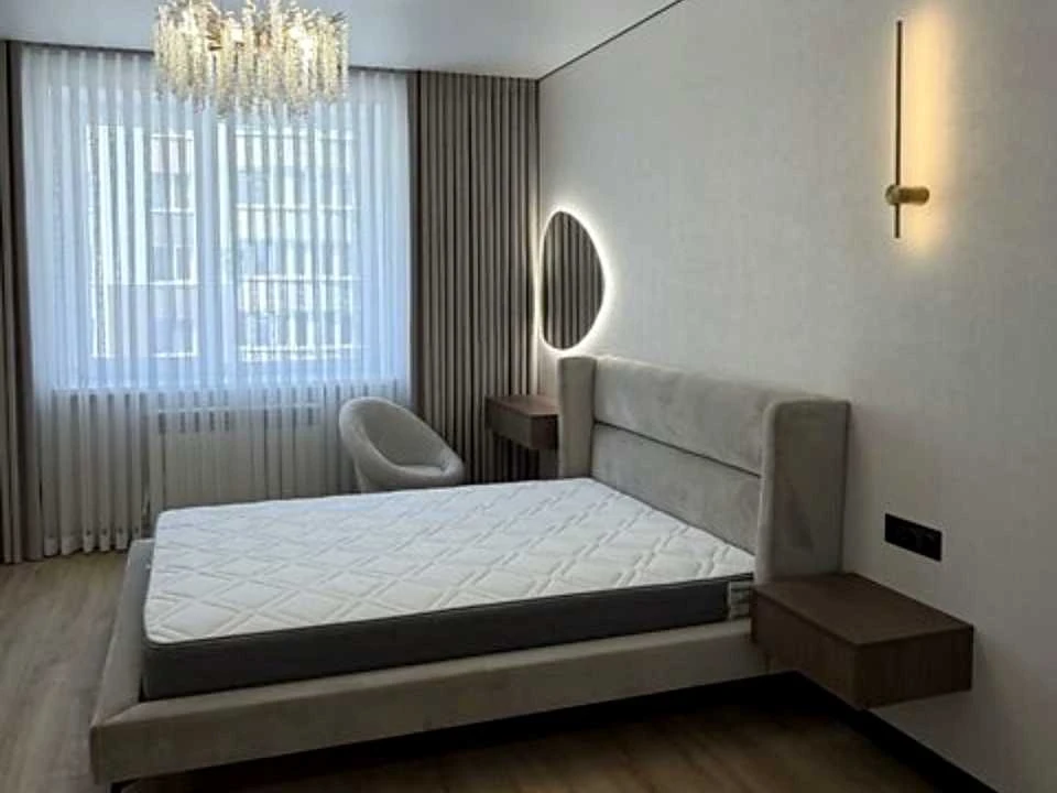 Apartment. Vinnytsia, Mykolaivska Street.
