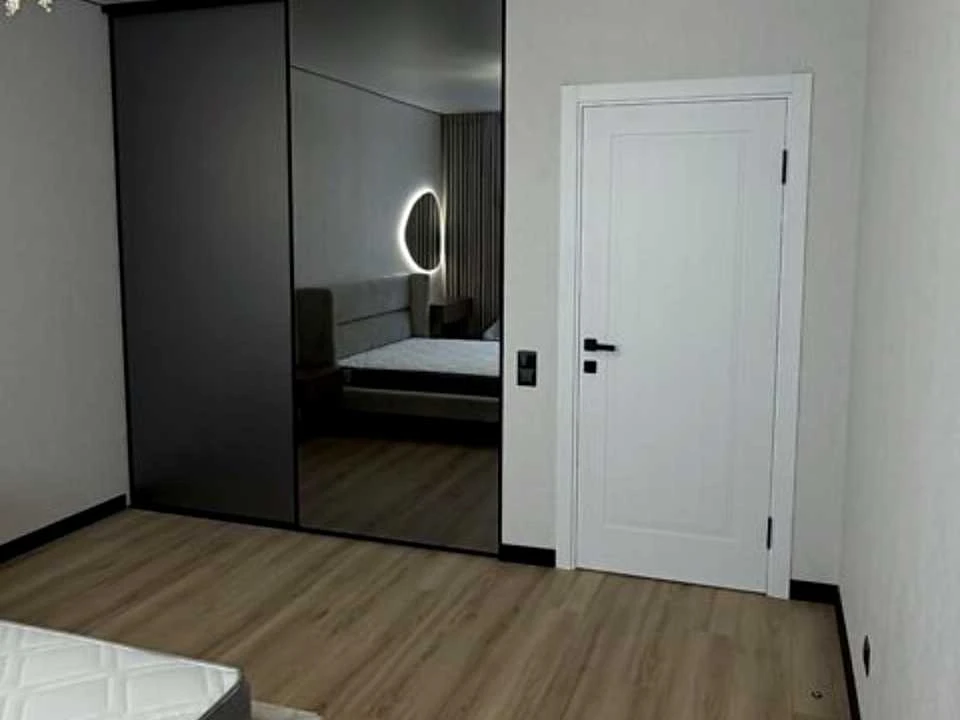 Apartment. Vinnytsia, Mykolaivska Street.