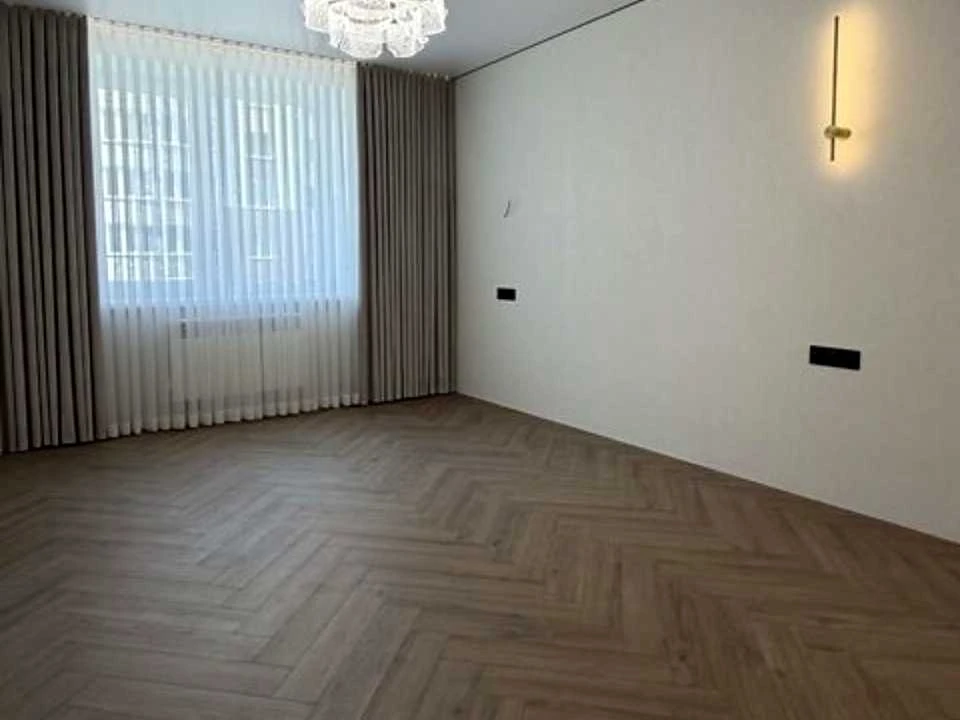 Apartment. Vinnytsia, Mykolaivska Street.