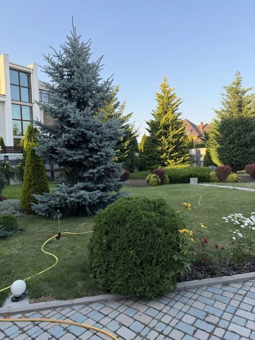 OWNER'S house for sale in Sauvignon, basement, garage, swimming pool