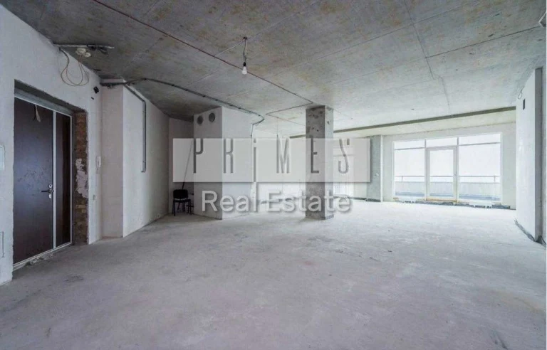 4-room apartment for sale without renovation, Diamond Hill residential complex, Ivana St.