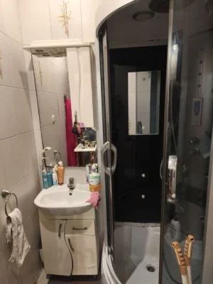 FIRST TIME!! 2-room apartment near the KhTZ metro station.