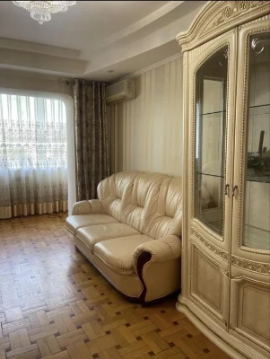 Продается 3-х комн. кв. в центре
