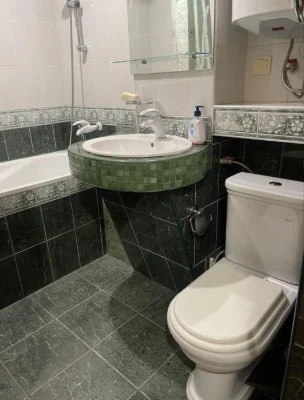 Продается 3-х комн. кв. в центре