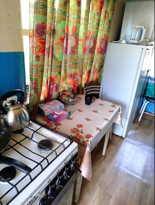 I am selling a house in Shevchenkivskyi district.