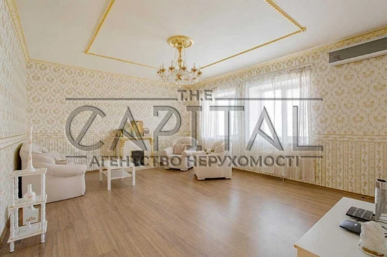 For sale / Apartment / 146 m2 / Shevchenkivskyi district / Chor st.