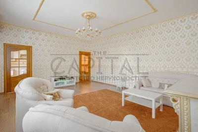 For sale / Apartment / 146 m2 / Shevchenkivskyi district / Chor st.