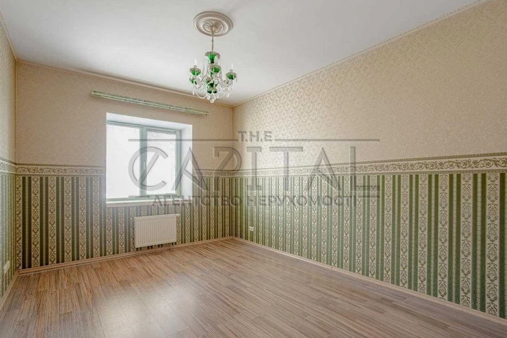 For sale / Apartment / 146 m2 / Shevchenkivskyi district / Chor st.
