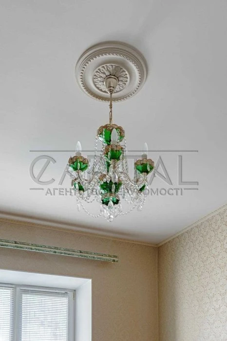 For sale / Apartment / 146 m2 / Shevchenkivskyi district / Chor st.