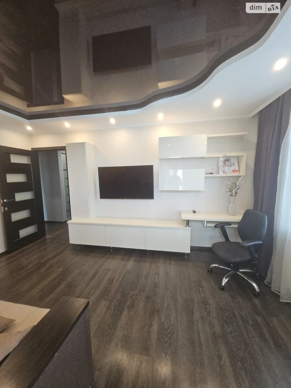For sale Apartment Zalyutyne