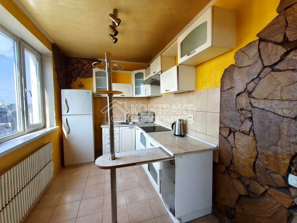 Apartment. Kharkiv, Nauky Ave. (Lenina)