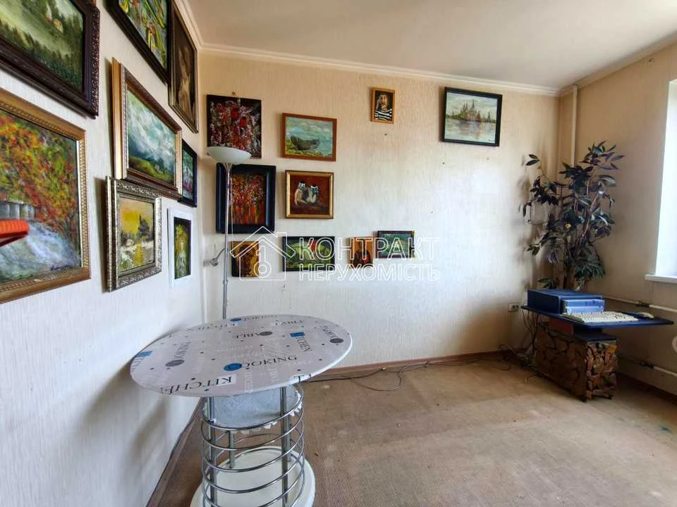 Apartment. Kharkiv, Nauky Ave. (Lenina)
