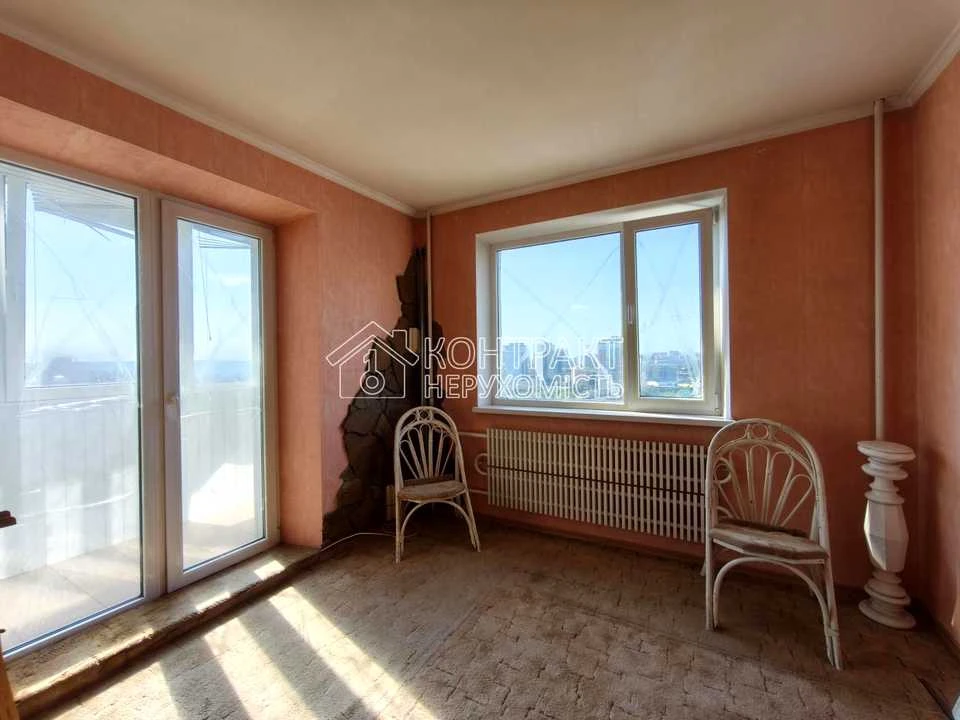 Apartment. Kharkiv, Nauky Ave. (Lenina)