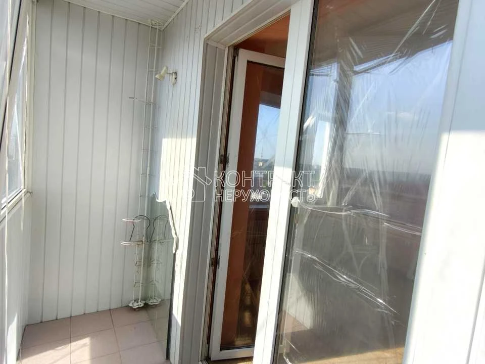 Apartment. Kharkiv, Nauky Ave. (Lenina)