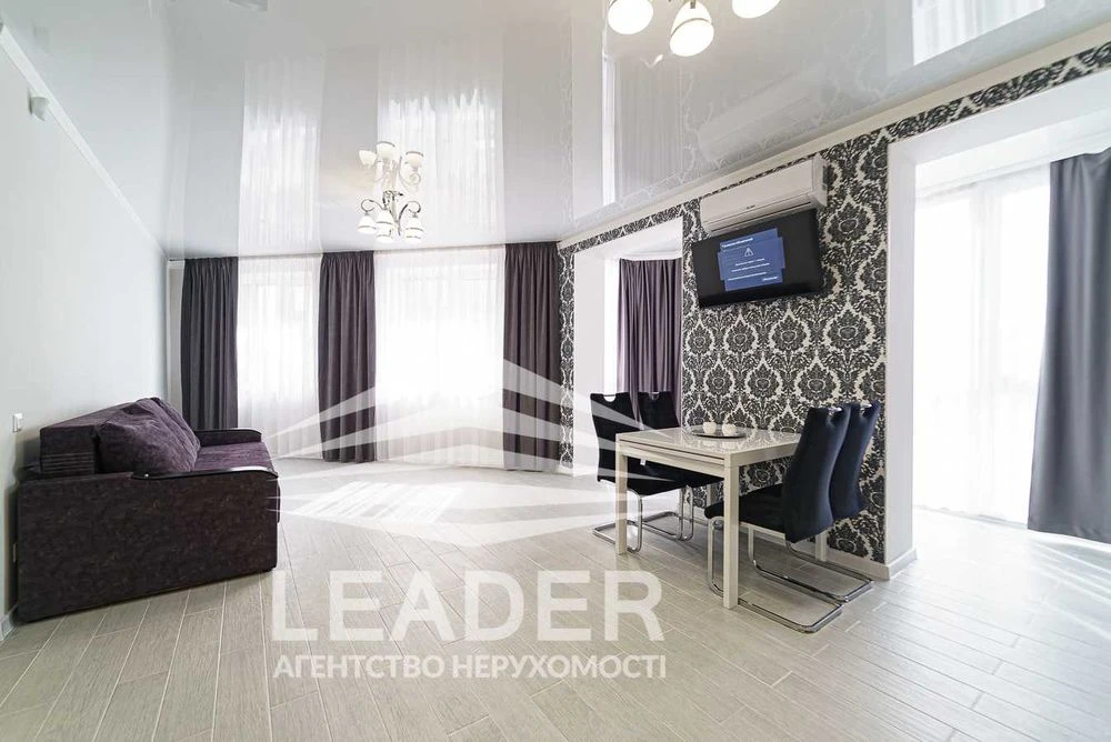 Продам кв!Жк"Пироговский"-ПАНОРАМНА-ДИЗАЙНЕРСКАя!Агв.Все как