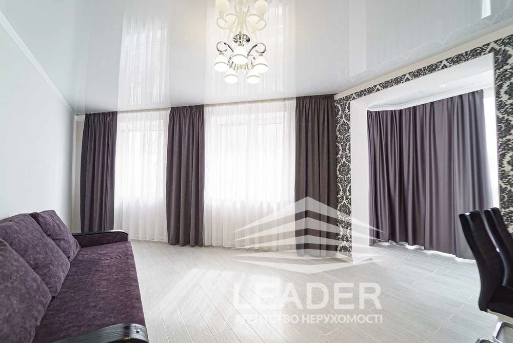 Продам кв!Жк"Пироговский"-ПАНОРАМНА-ДИЗАЙНЕРСКАя!Агв.Все как