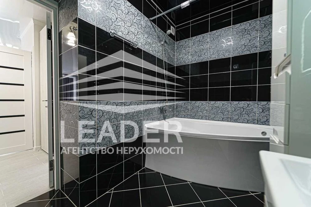 Продам кв!Жк"Пироговский"-ПАНОРАМНА-ДИЗАЙНЕРСКАя!Агв.Все как