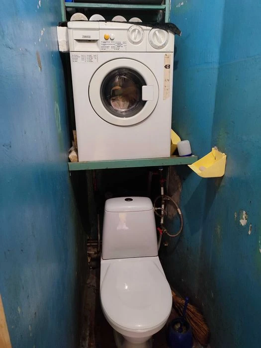I am selling a 2-room apartment on the third floor in a residential condition.