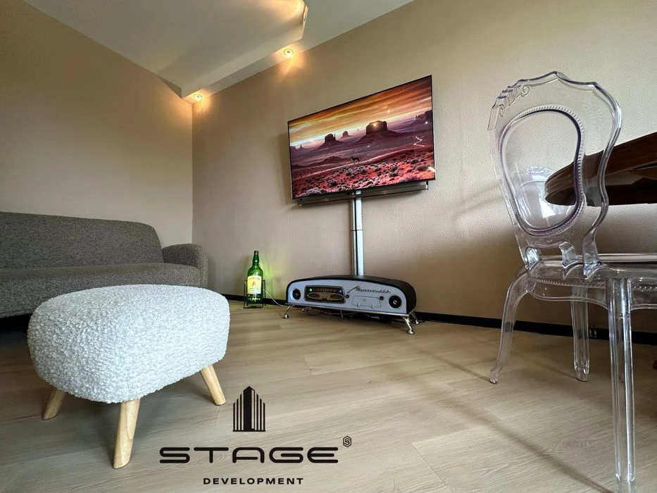 БЕЗ КОМИССИИ Стильная квартира в Центре.