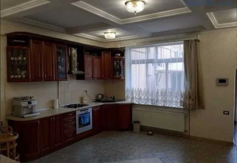 Фонтан Костанди 12 в. В. Фонтана