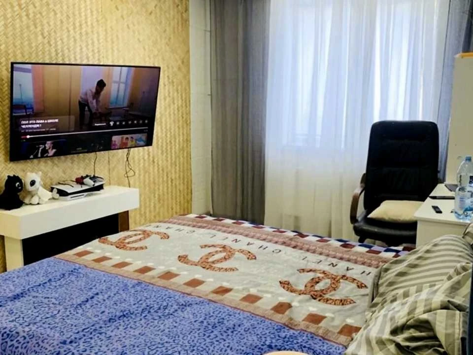 Apartment. Kharkiv, Peremohy Avenue.
