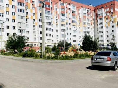 Apartment. Kharkiv, Peremohy Avenue.