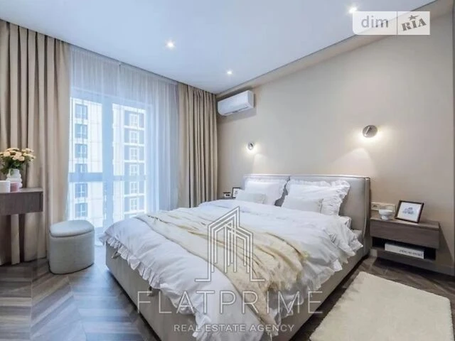 Sale of 2-room apartment 61 sq. m. on Mykhaylo Maksimovicha st. 24 •