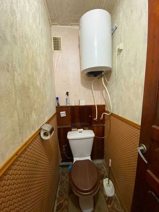 В продаже 5-комнатная квартира с прекрасным видом на море.