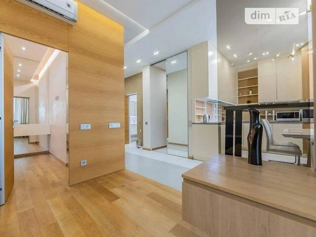 Sale of 1-room apartment 56 sq. m on Truskavetska Street 2A • ID 347