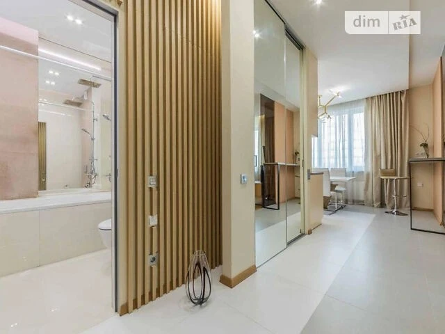 Sale of 1-room apartment 56 sq. m on Truskavetska Street 2A • ID 347