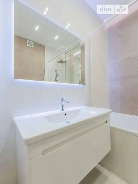 Sale of 1-room apartment 56 sq. m on Truskavetska Street 2A • ID 347
