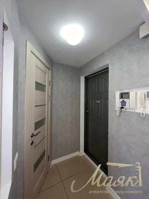 Продаж трикімнатної квартири, Шевченківський район(Гортоп)
