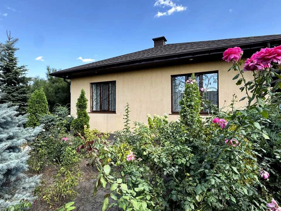 House. Zaporizhzhia, Slavyanska