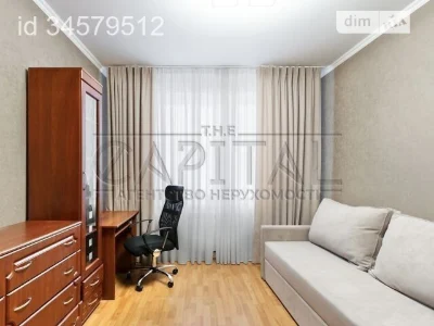 Sale of 3-room apartment 112.5 sq. m on Dniprovska embankment 19V • ID