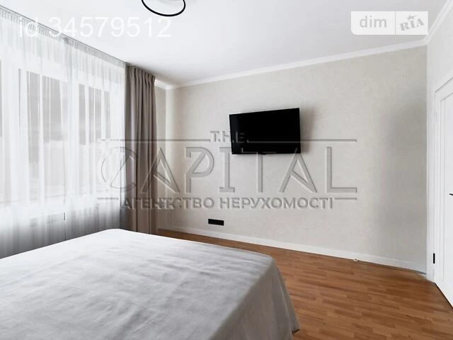 Sale of 3-room apartment 112.5 sq. m on Dniprovska embankment 19V • ID