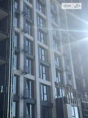 Sale of 3-room apartment 101.4 sq. m on Zaliznychne highway 45A, apt. 1