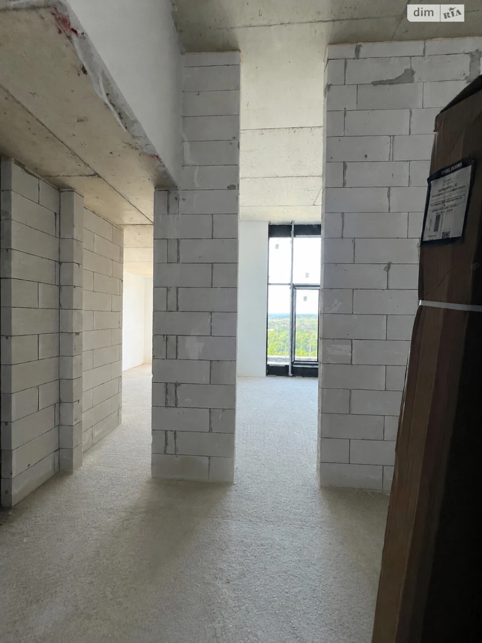 Продаж Квартира Набережна