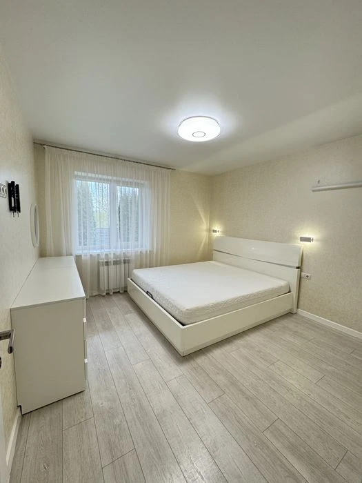 For sale 2-room apartment Vyshenka with a terrace, renovated, Zelena Street