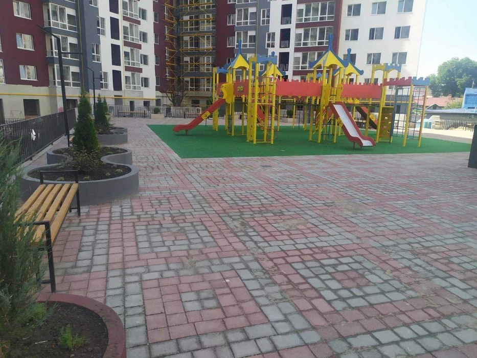 Найдешевша квартира ЖК Княгинин 45м² велика кухня
